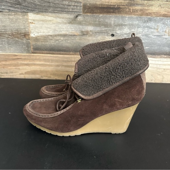 Tommy Hilfiger Brown Zaria Boots Suede Wedge Bootie Womens  Size 10 Fold Over - Picture 2 of 11